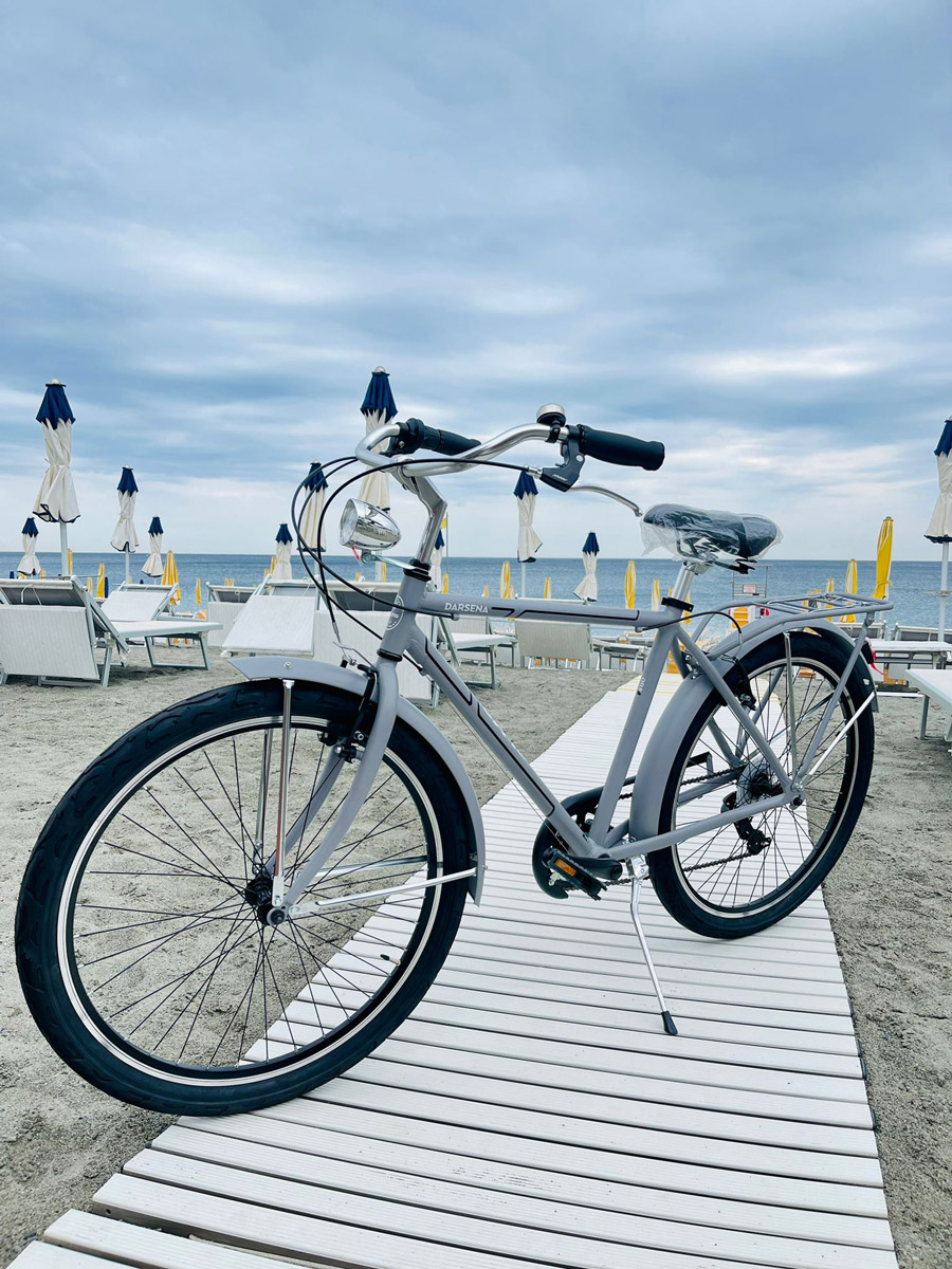 bici-olmo-darsena-celle-ligure-noleggio-54-bike
